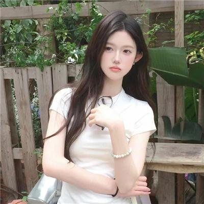 天方艳后